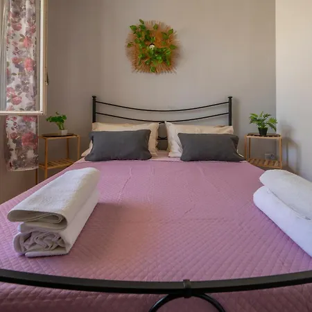 Sofia Fronte Mare 펜션 아볼라